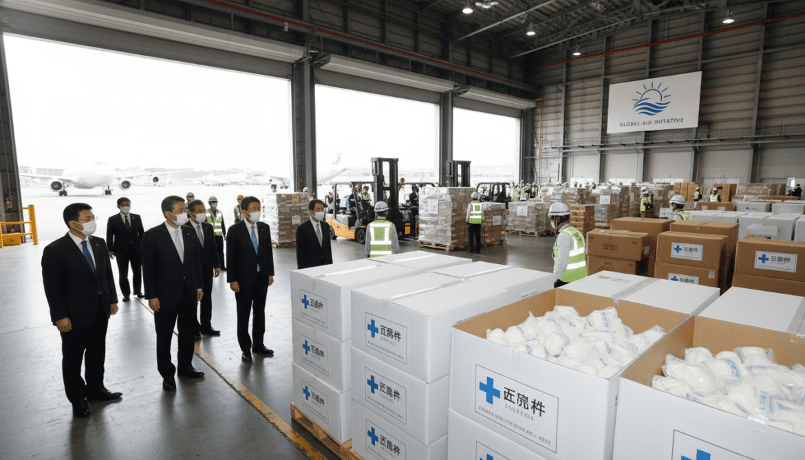 Japan Releases 1.6 Million Surgical Gloves Amid Naphtha Supply Crisis